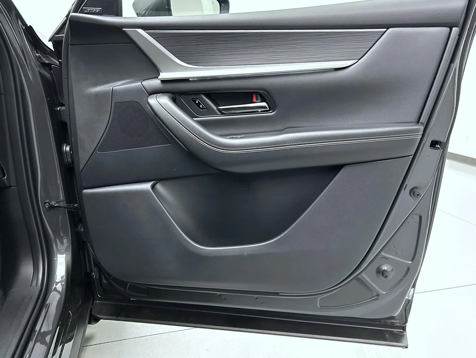 New 2026 Machine Gray Metallic Mazda 3.3 Turbo S Premium Plus AWD image 17