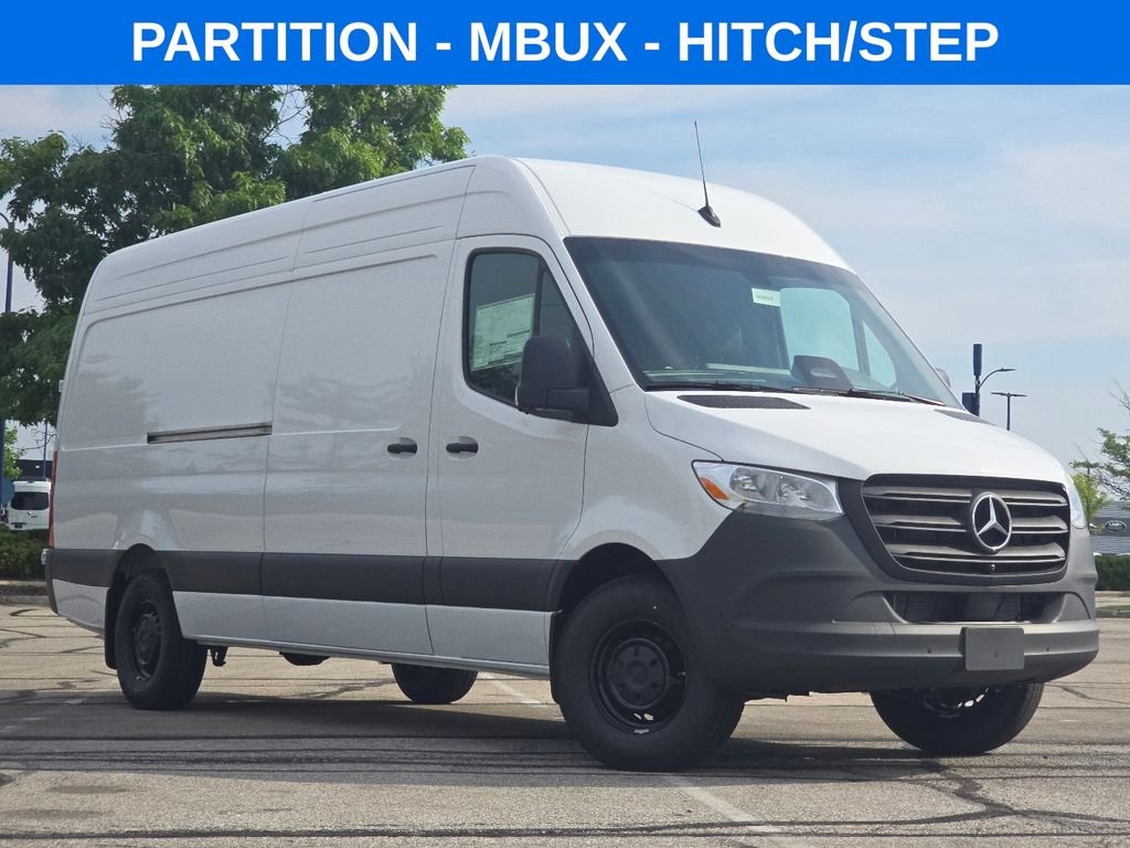 New 2026 Arctic White Mercedes-Benz Cargo 170 WB image 1