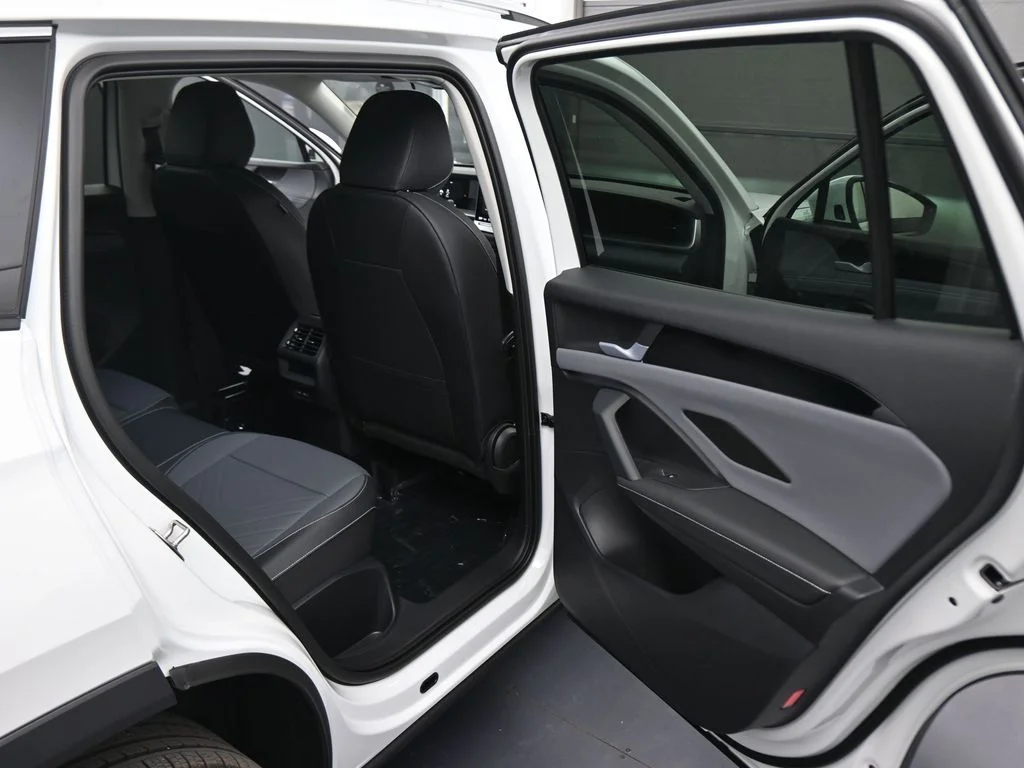 New 2026  Volkswagen 2.0T SE image 43