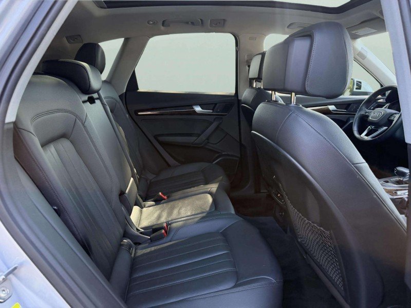 Used 2018 Florett Silver Metallic Audi Premium Plus image 26