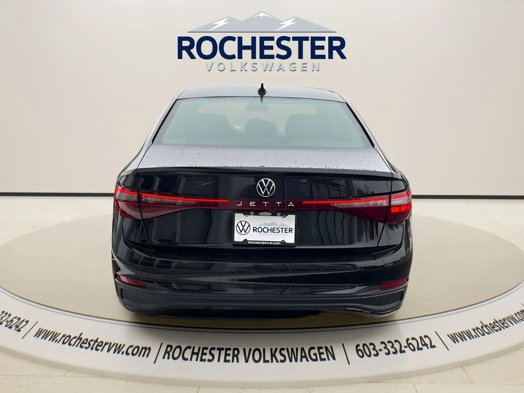 Used 2026 Black Volkswagen 1.5T S image 5