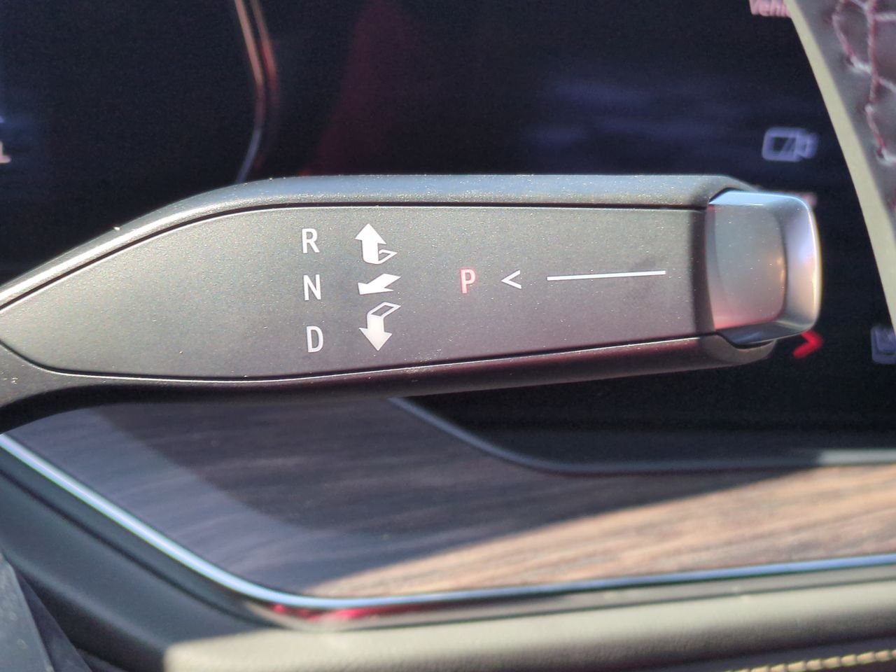 2026 Chevrolet Suburban Premier - Photo 8