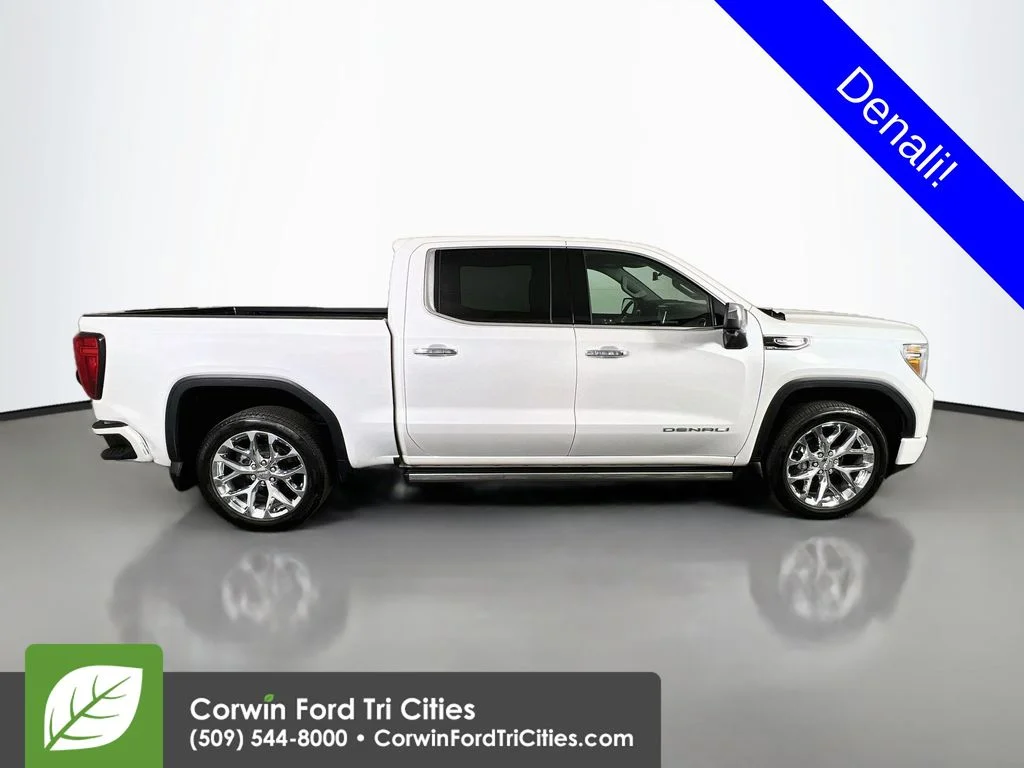 Used 2020  GMC Denali image 18