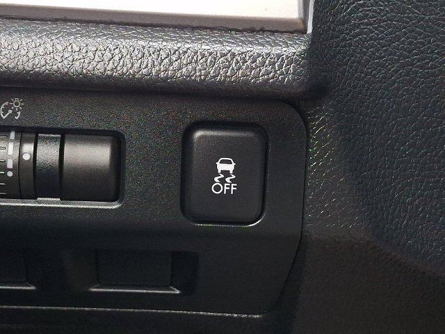 Used 2015 Black Subaru 2.5i image 24