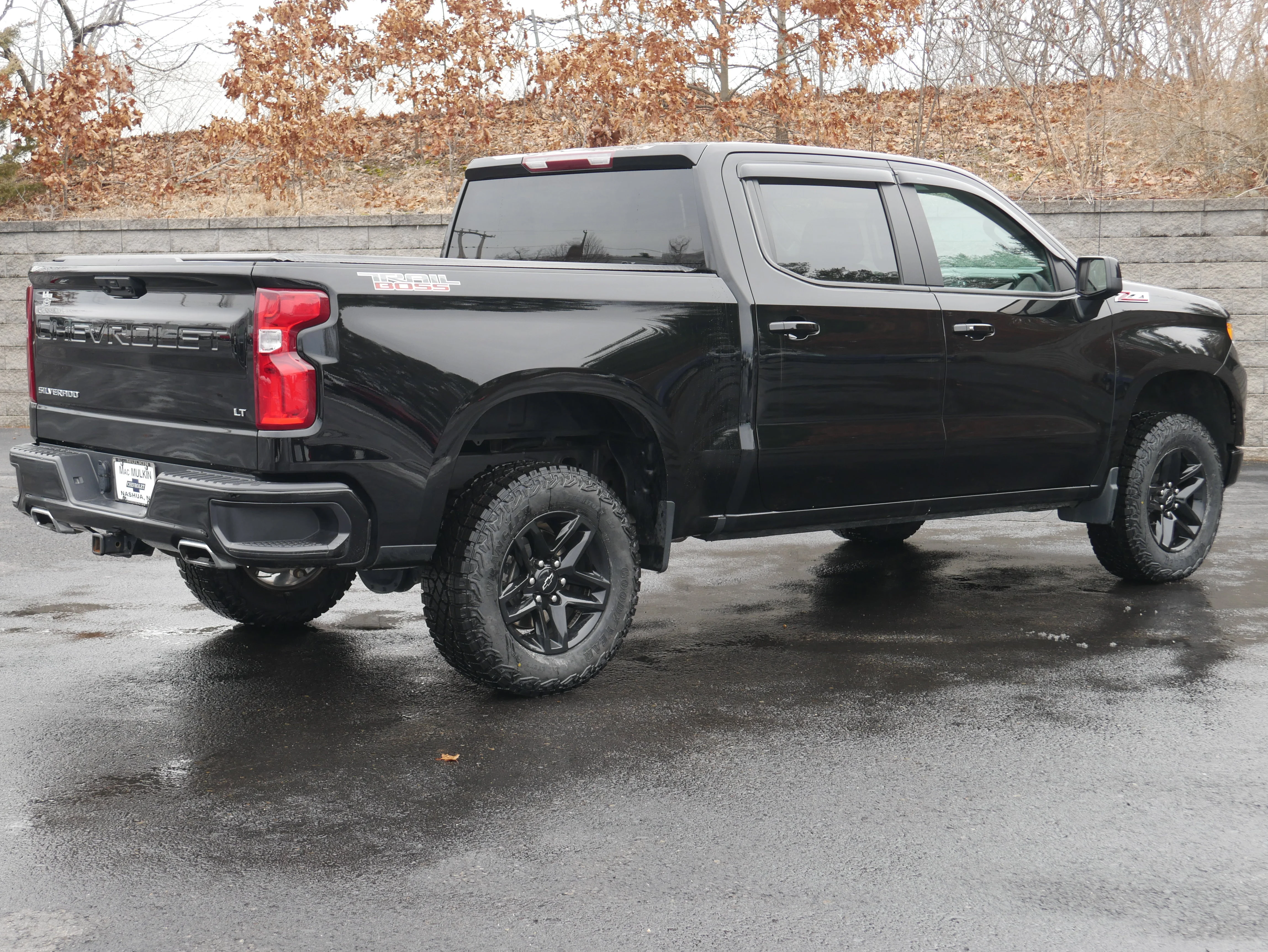 2024 Chevrolet Silverado 1500 LT Trail Boss - Photo 9
