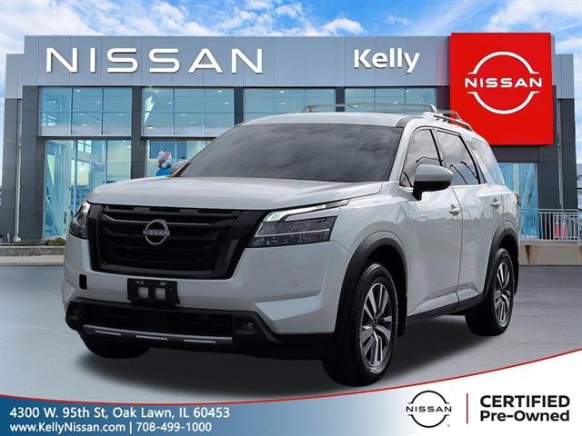 2023 Nissan Pathfinder SL 4WD's photo