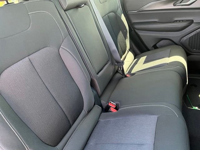 New 2026 Baltic Gray Metallic Clear-Coat Exterior Paint Jeep Laredo X image 24