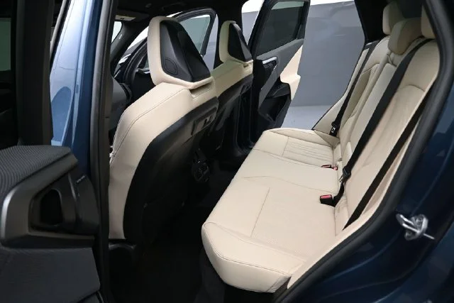 Used 2025 Blue BMW M50 xDrive image 19
