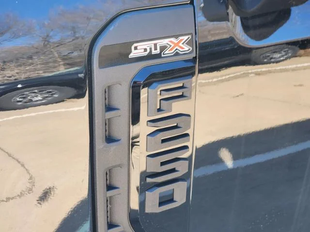 New 2026 Agate Black Metallic Ford F-250® XL image 31
