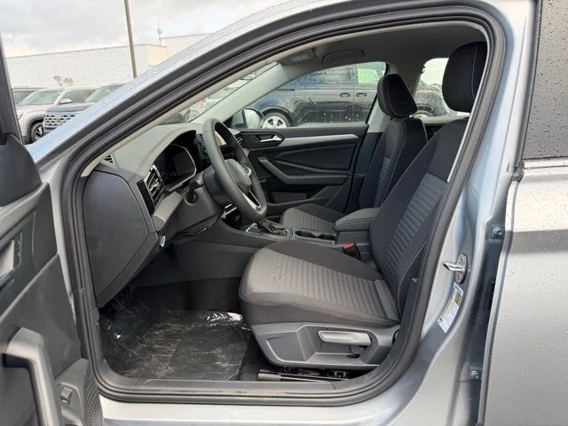 New 2026 Silver Volkswagen 1.5T S image 7