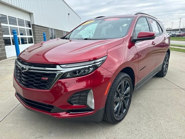 Used 2022 Red Chevrolet RS image 3