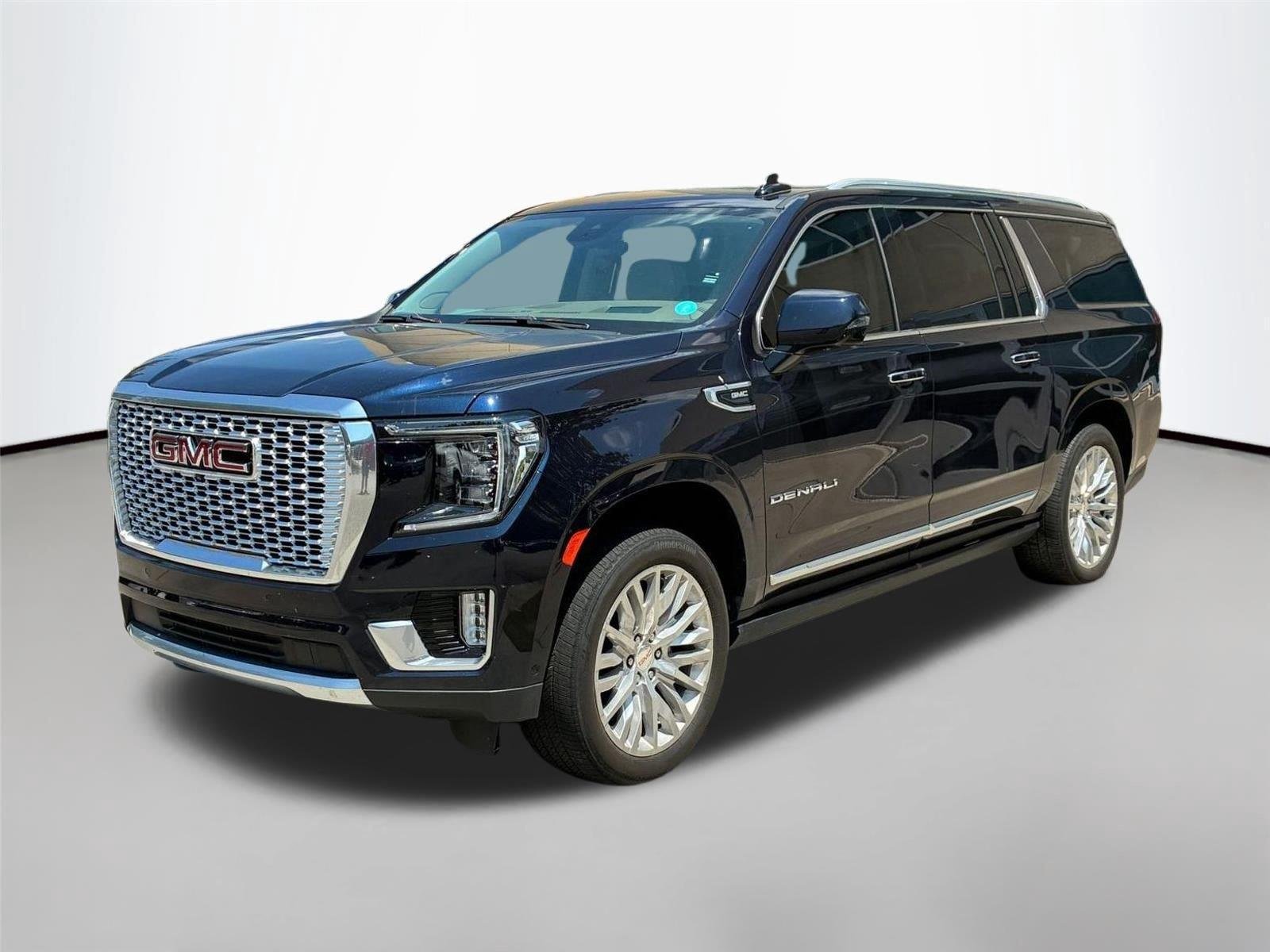 Used 2024 Midnight Blue Metallic GMC Denali image 2
