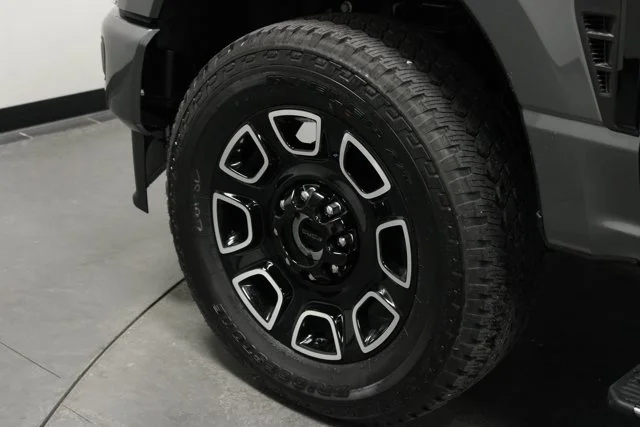 New 2026 Carbonized Gray Metallic Ford F-250® Platinum® image 33