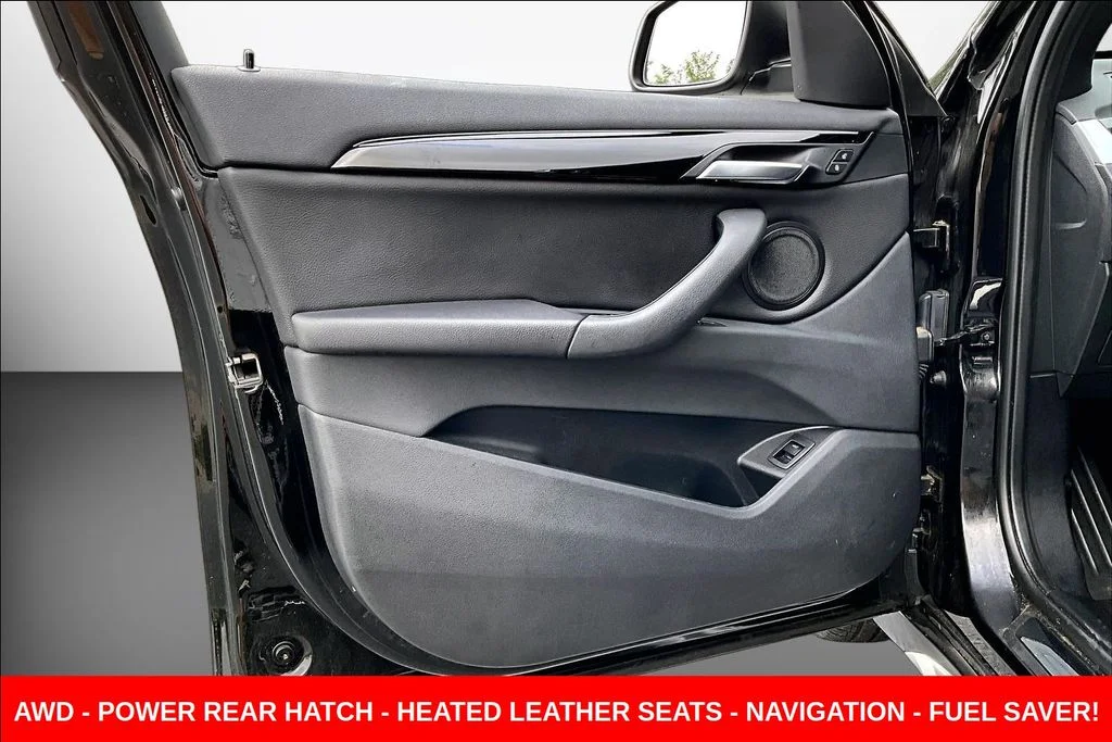 Used 2019 Black BMW xDrive28i image 19