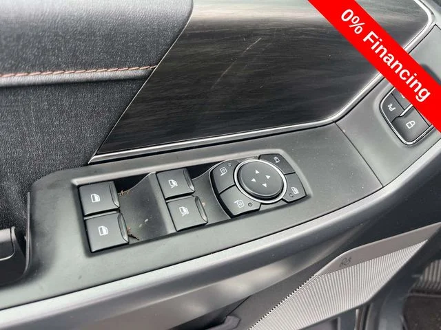 New 2026 Star White Metallic Tri-Coat Ford Lariat image 14