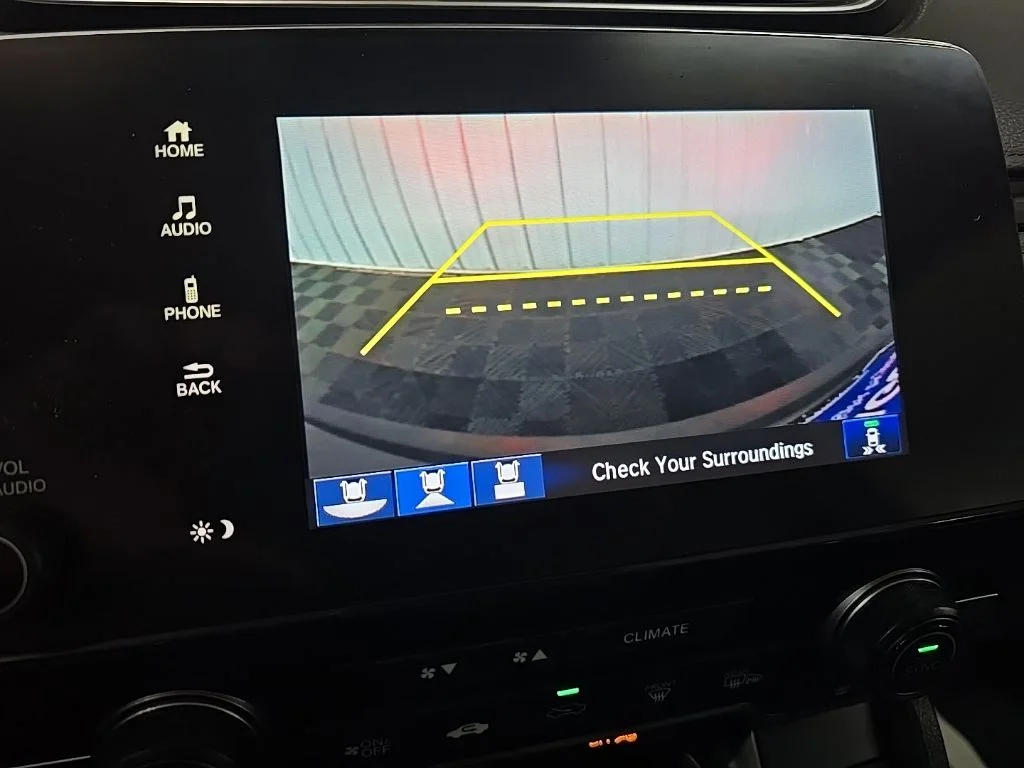 Used 2021  Honda EX image 24