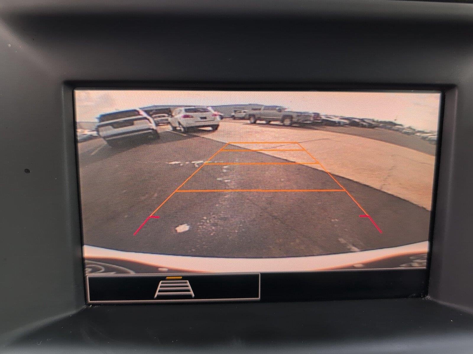 Used 2024 Summit White GMC SLE image 17
