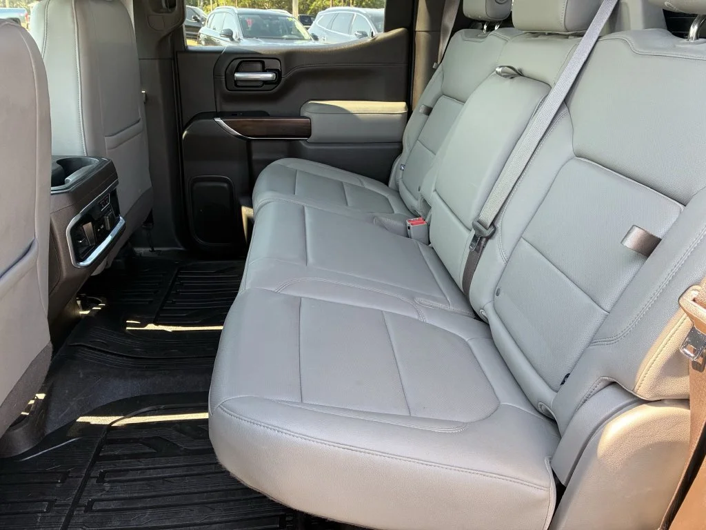 Used 2019 DARK SKY METALLIC GMC SLT image 18