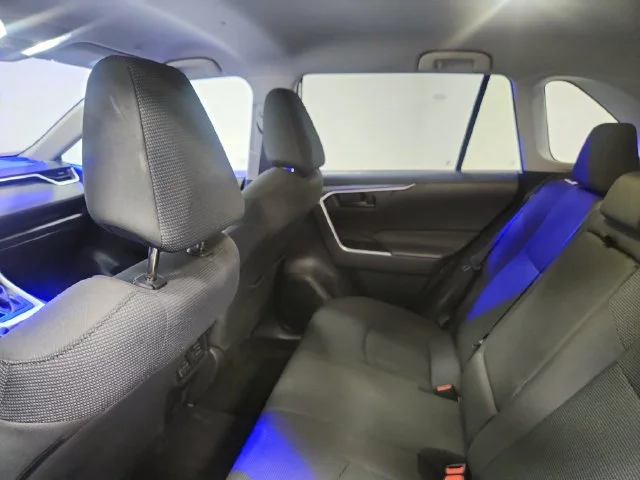 Used 2025 White Toyota LE image 18