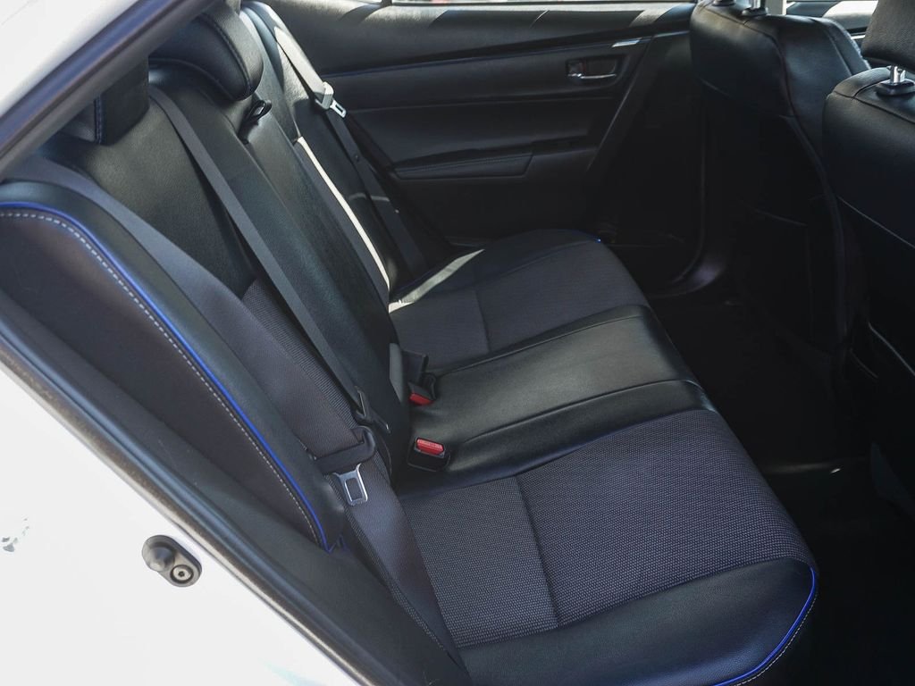 Used 2018 White Toyota SE image 13