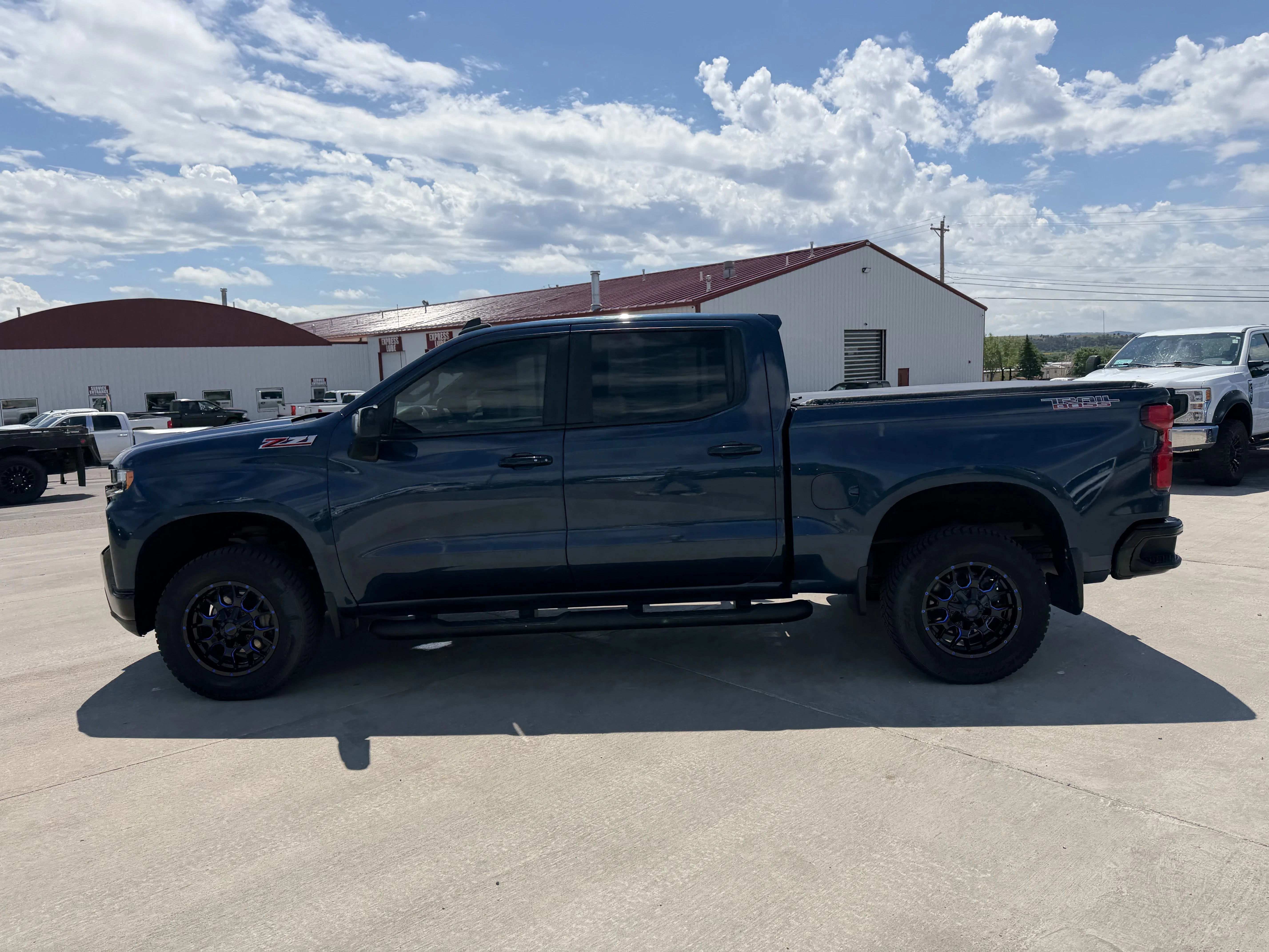 Used 2021 Blue Chevrolet LT Trail Boss image 6