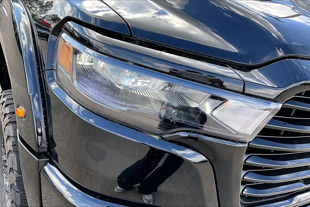 New 2026 Ram 1500 Laramie 4D Crew Cab