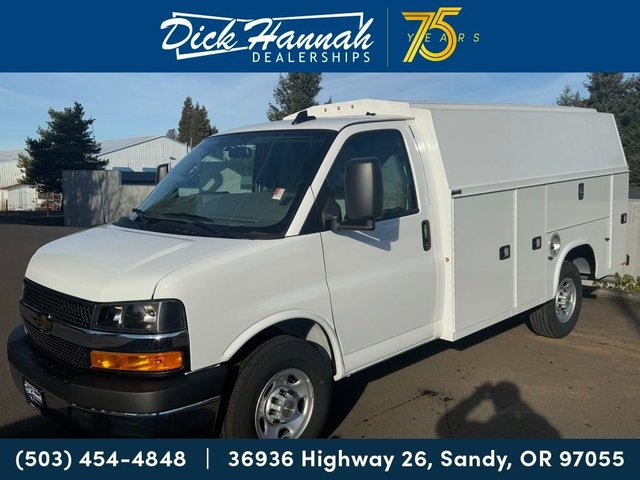 2024 Chevrolet Express Cutaway 3500 1WT