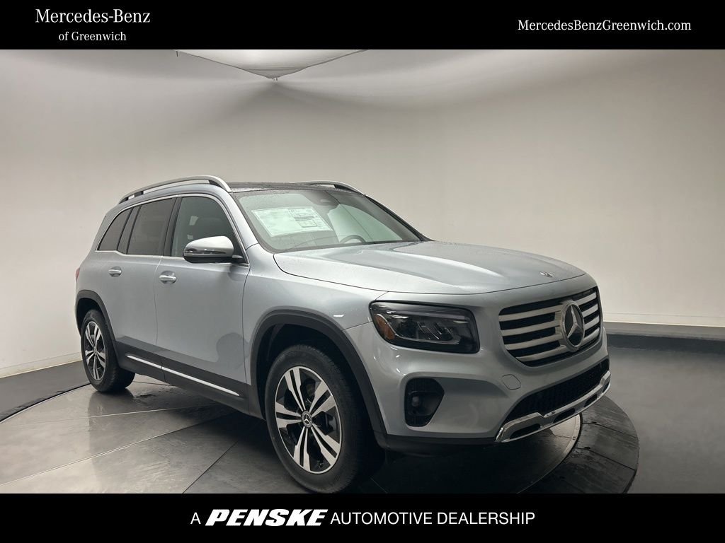 2026 Mercedes-Benz GLB GLB 250 4MATIC's photo