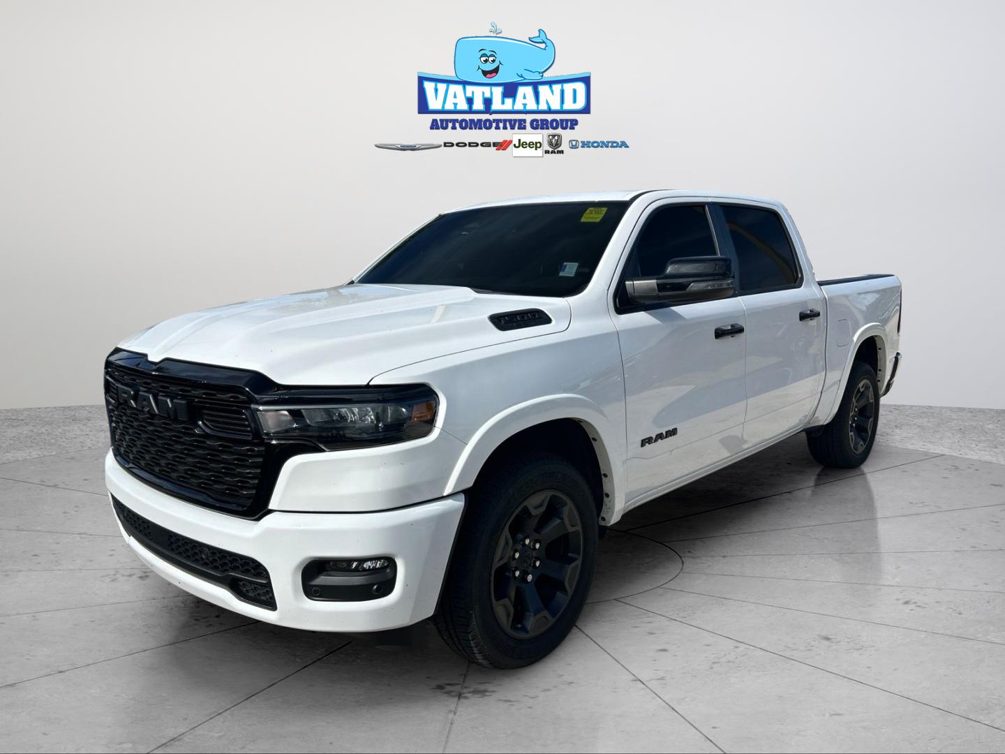 Used 2025 White Ram Big Horn/Lone Star image 1
