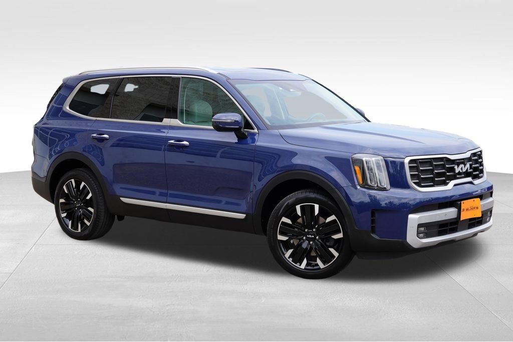 Used 2024 Midnight Lake Blue Kia SX image 2