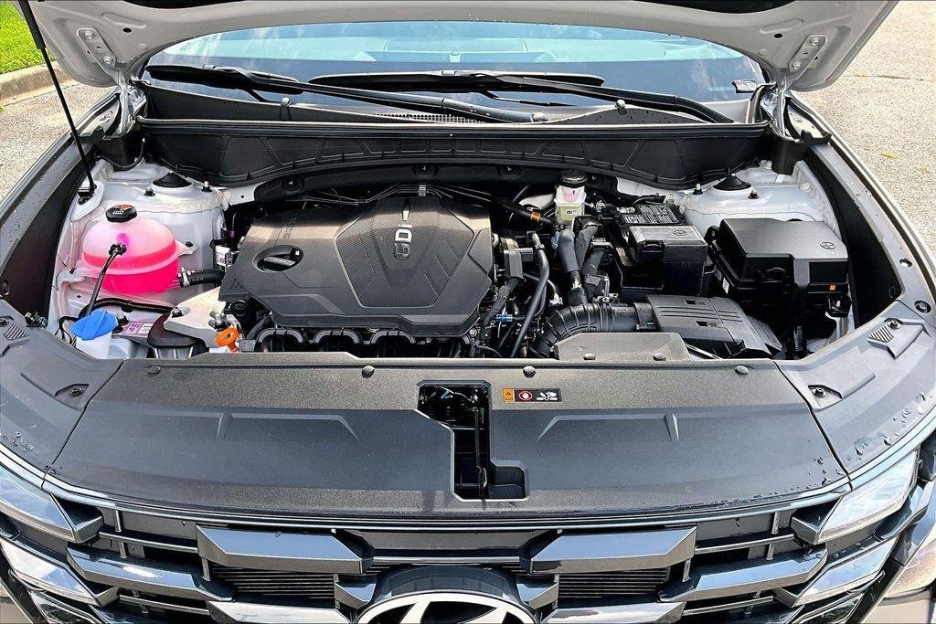 New 2026 Shimmering Silver Hyundai SEL image 12