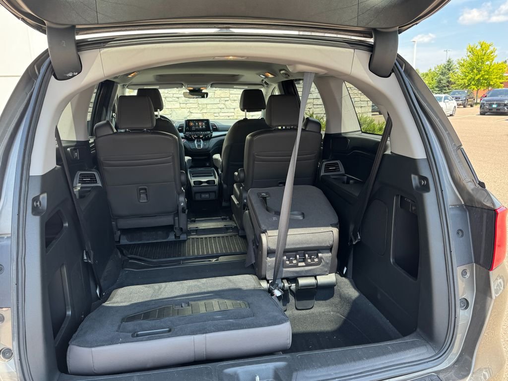 2022 Honda Odyssey EX-L - Photo 16