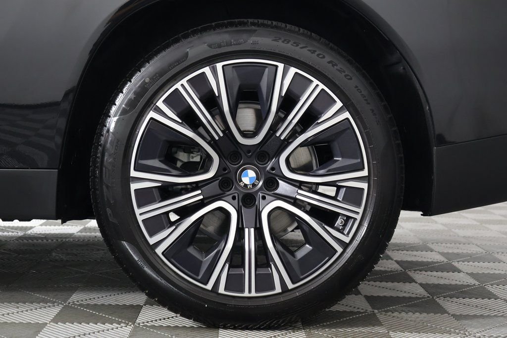 Certified Used 2026 Black Sapphire Metallic BMW 30 xDrive image 16