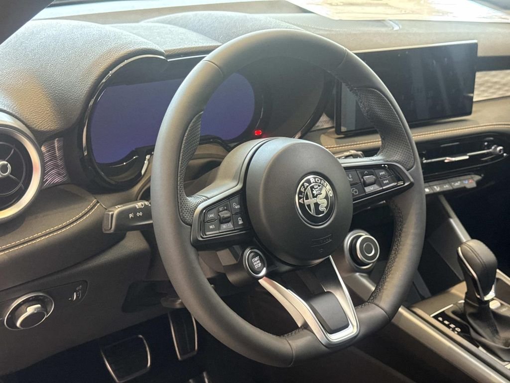 2026 Alfa Romeo Tonale Sprint - Photo 7