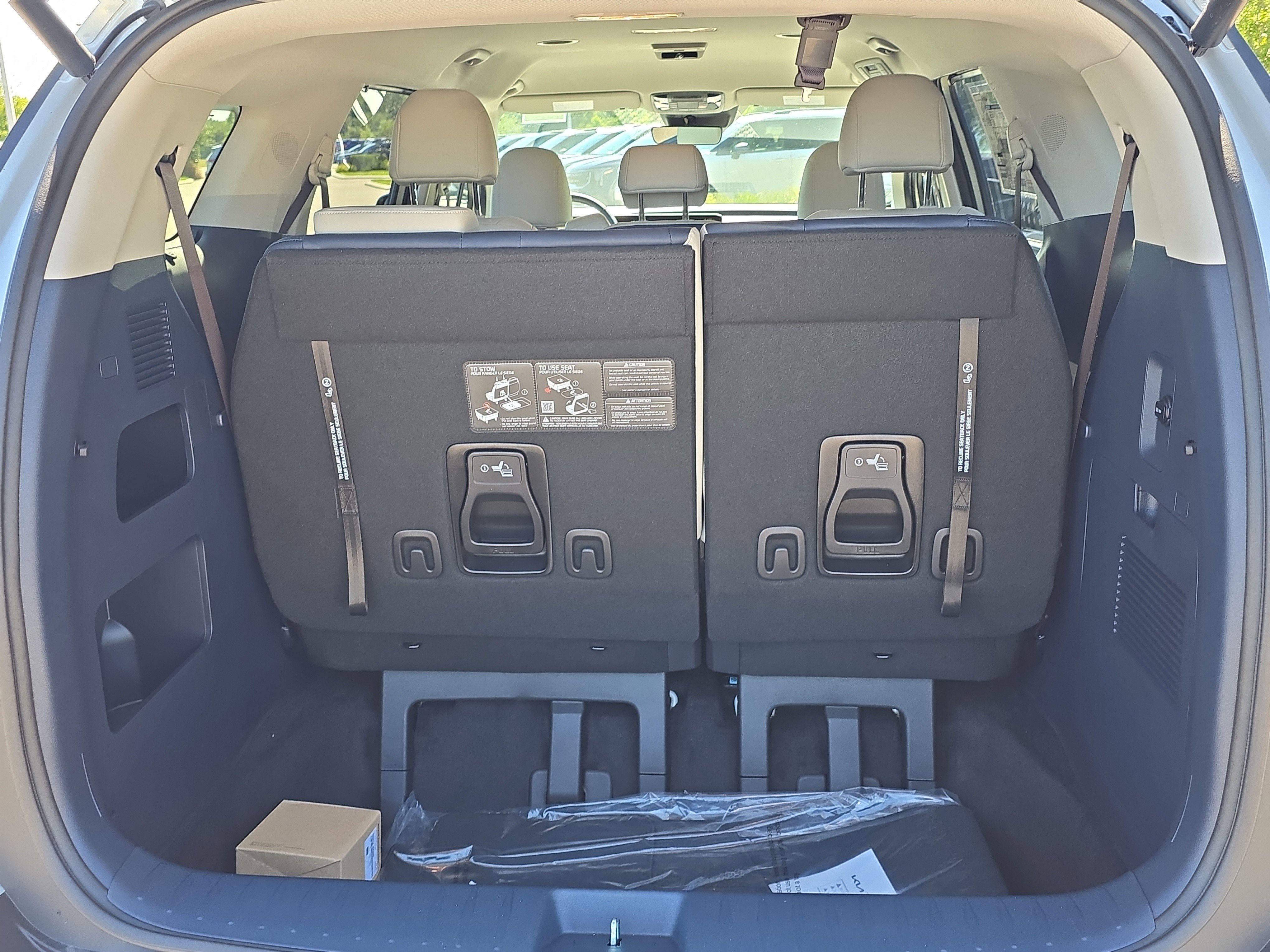 New 2026 Ivory Silver Kia EX image 10