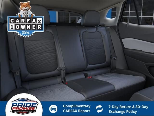 Used 2025 White Chevrolet LT image 19
