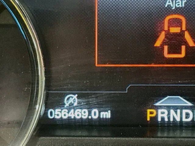 Used 2019  Ford XL image 12
