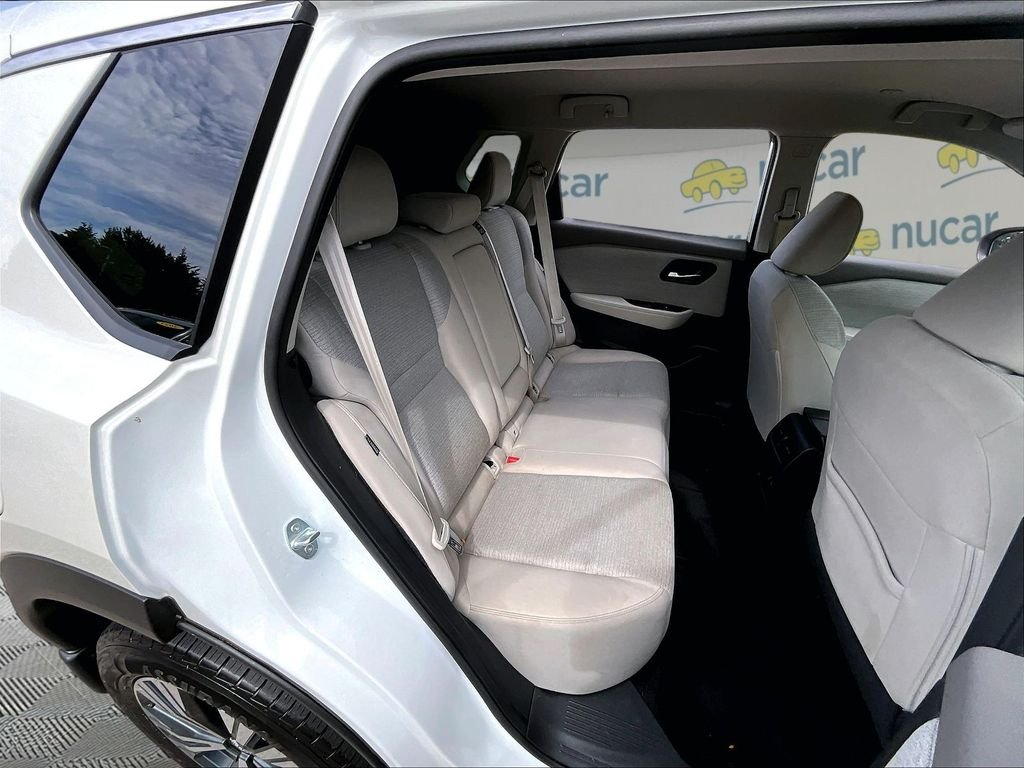 Used 2023 White Nissan SV image 16