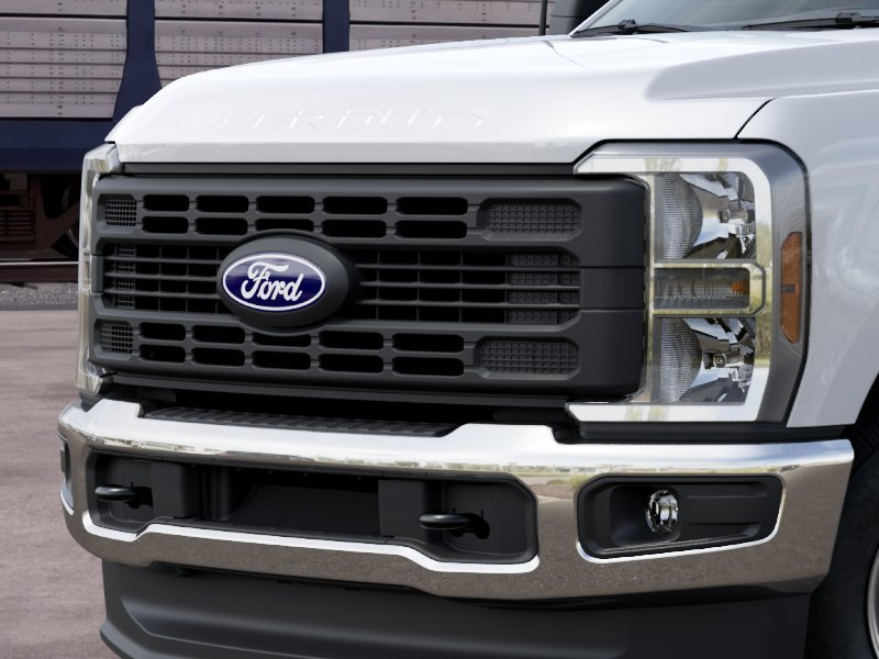 New 2027 Oxford White Ford F-350® XL image 17