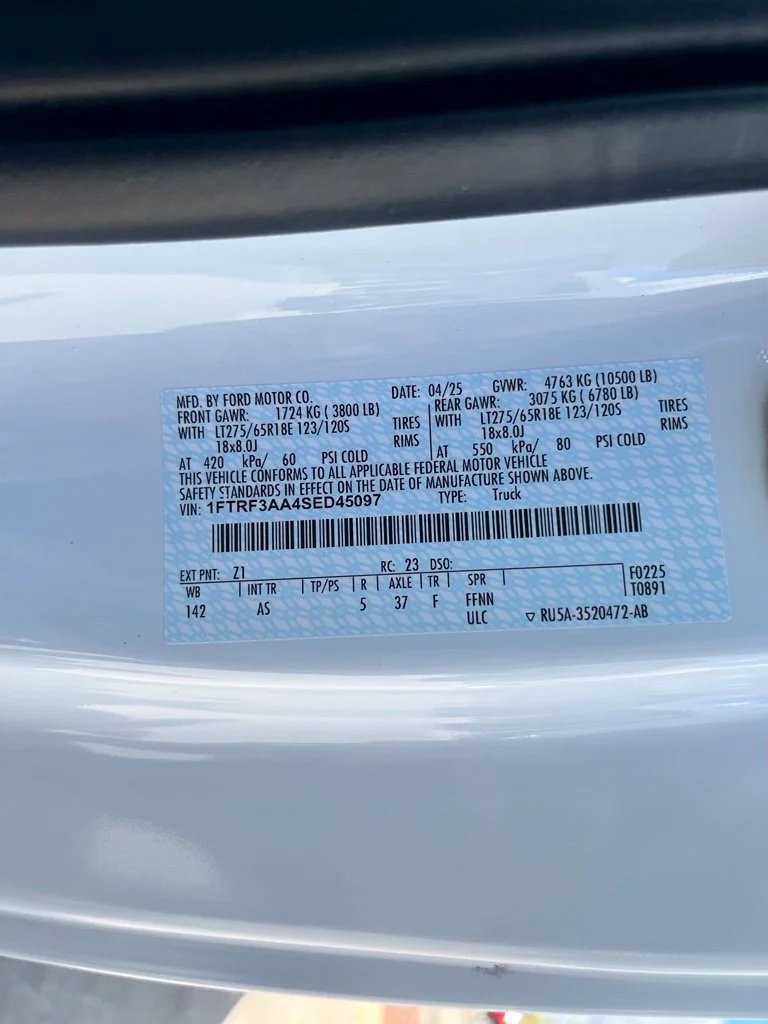 Used 2025 White Ford XL image 33