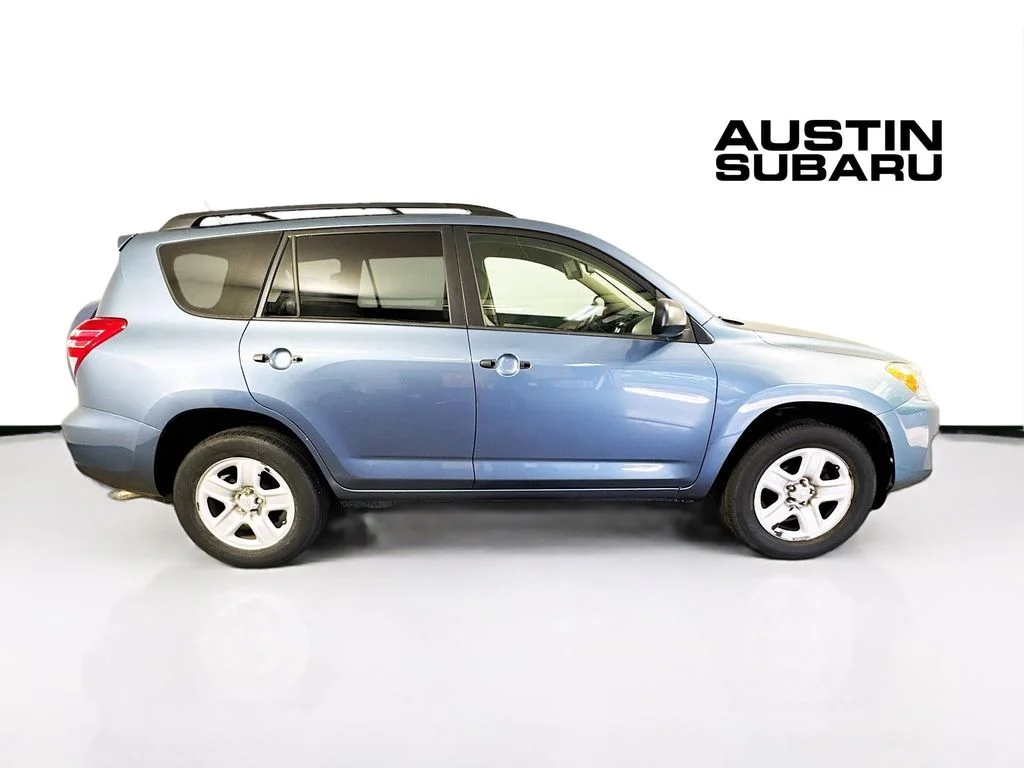 Used 2010 Blue Toyota Base image 8