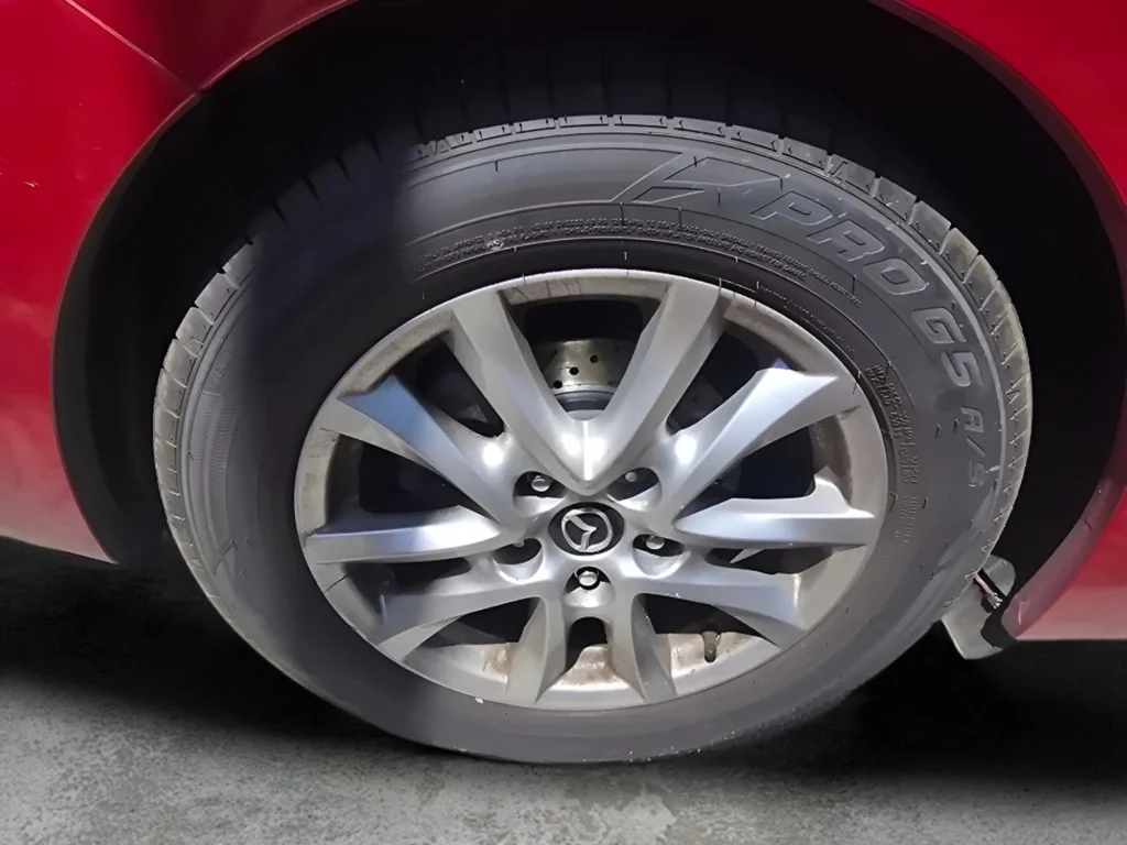 Used 2016 Soul Red Metallic Mazda i Grand Touring image 15