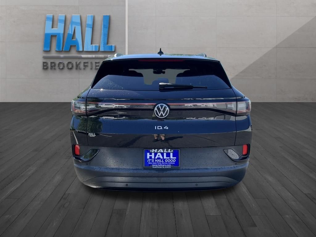 Certified Used 2023 Black Volkswagen S image 4