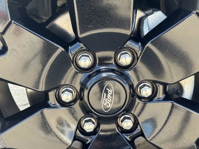 Used 2023 Gray Ford XLT image 10