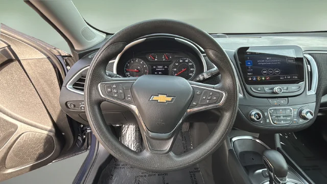 Used 2025 Night Shade Metallic Chevrolet 1LT image 12