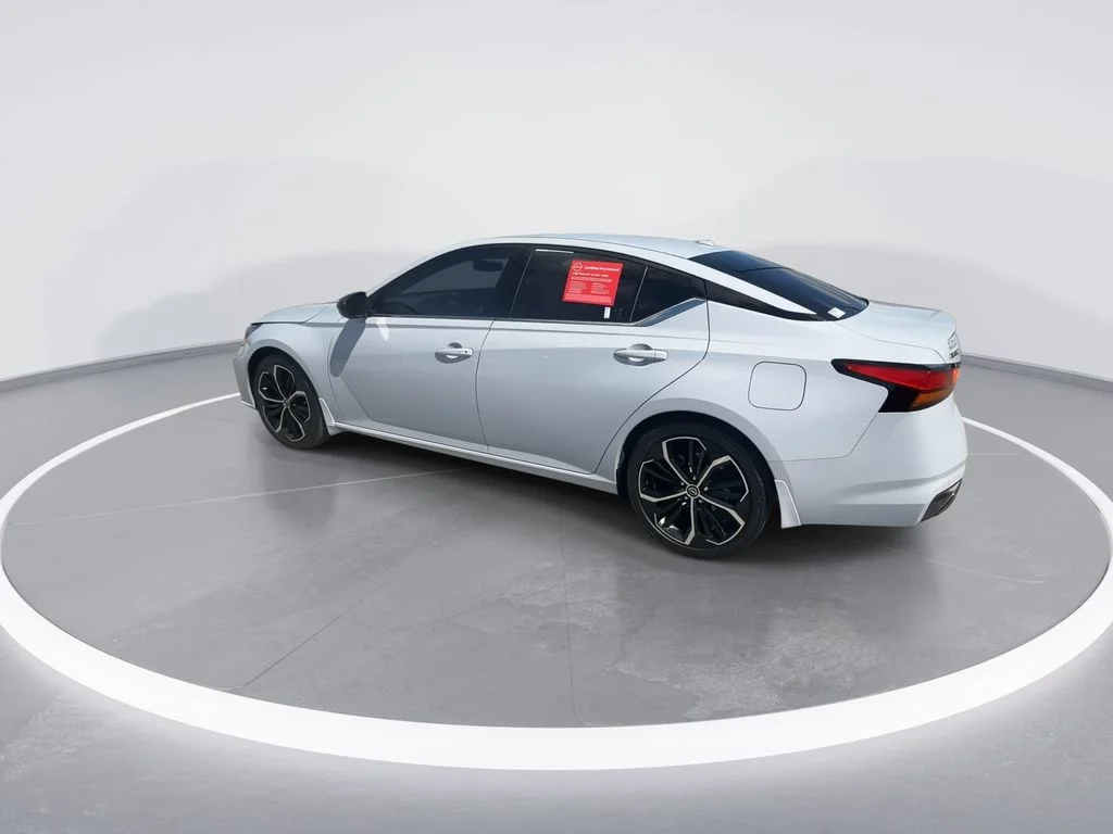 Used 2024 Gray Nissan 2.5 SR image 6