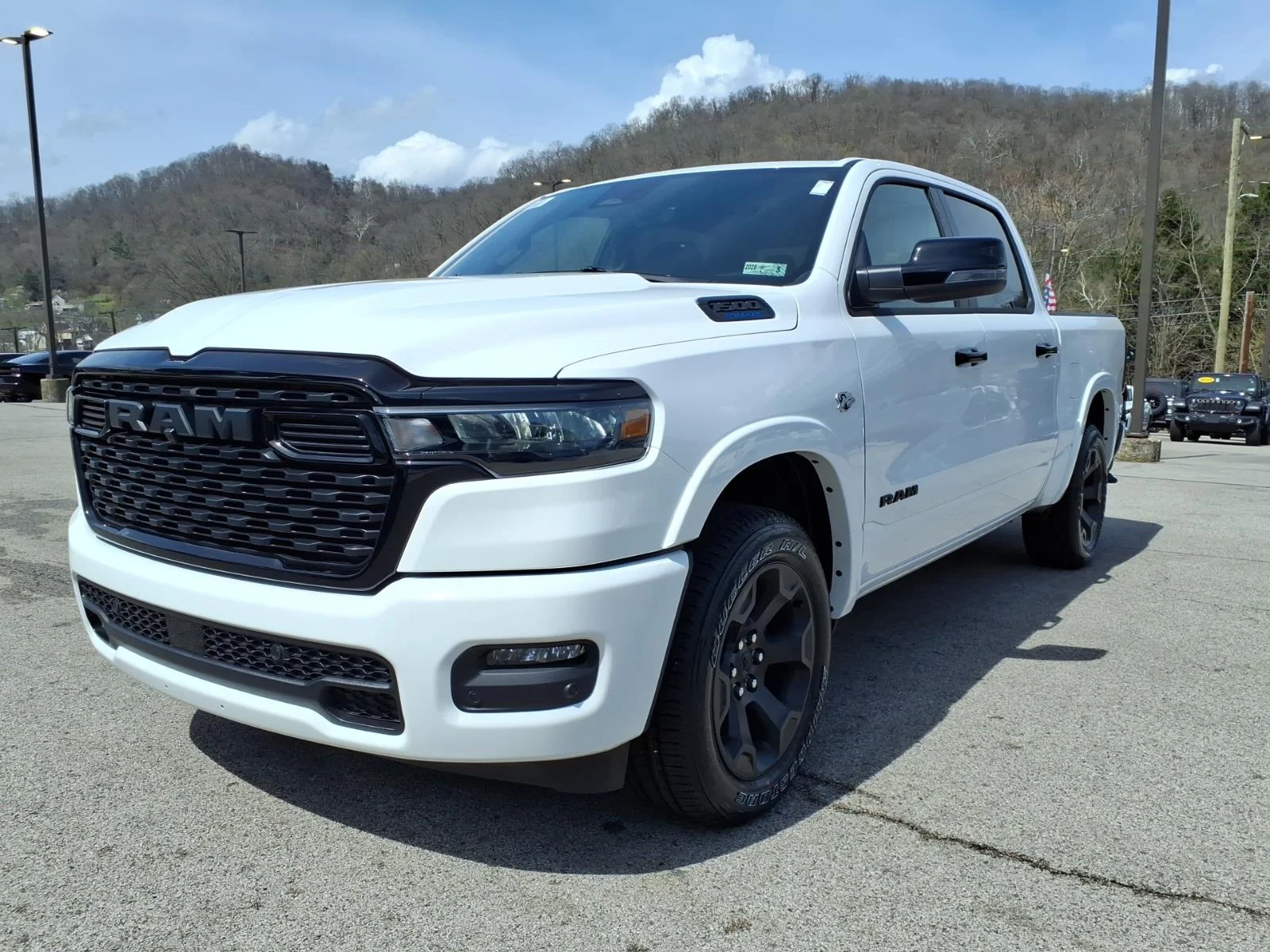 New 2026 Bright White Clear-Coat Exterior Paint RAM Big Horn/Lone Star image 4