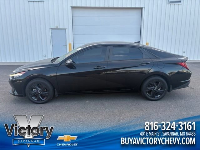 2023 Hyundai Elantra 1.6 HEV Blue's photo