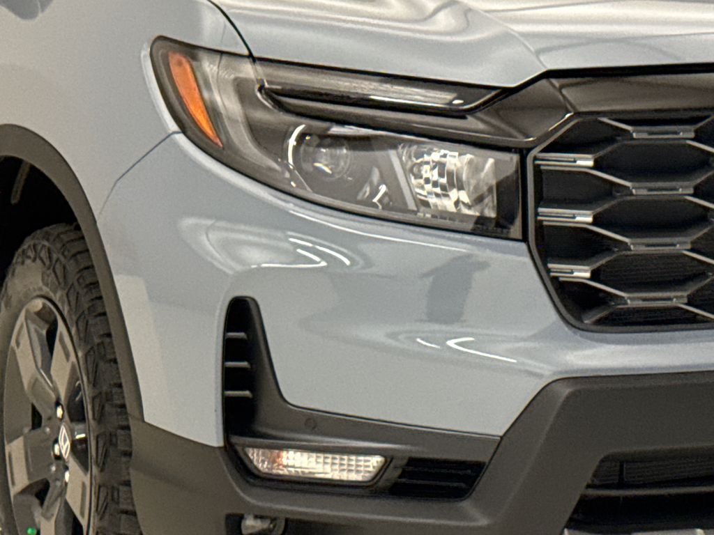 New 2026 Sonic Gray Pearl Honda TrailSport image 5