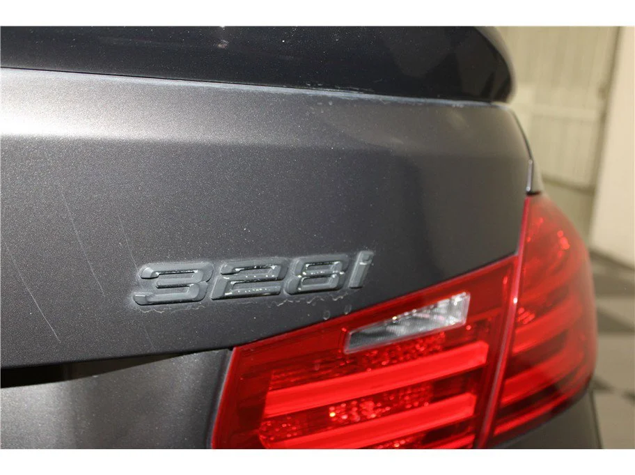 Used 2013 Brown BMW 328i xDrive image 18